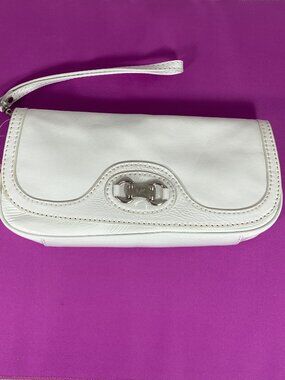 Vintage Michael Kors White Leather Wristlet Clutch with Textured Finish